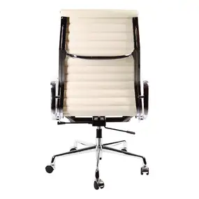 Эргономичное кресло Eames HB Ribbed Office Chair EA 119, кремовая кожа